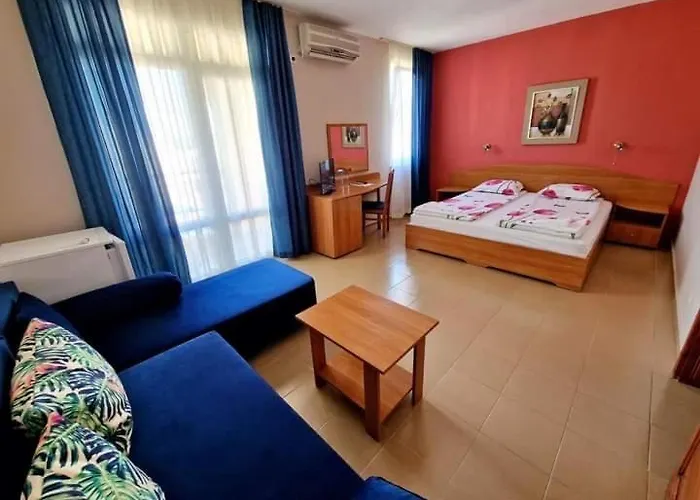 Хотел Family Selena Несебър