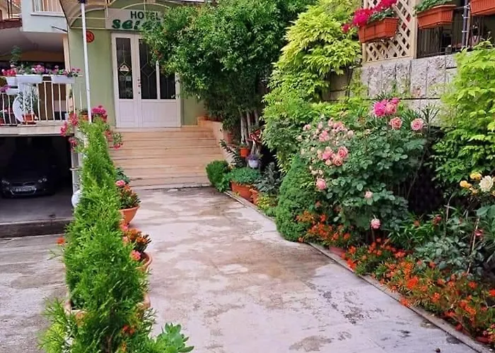 Хотел Family Selena Несебър