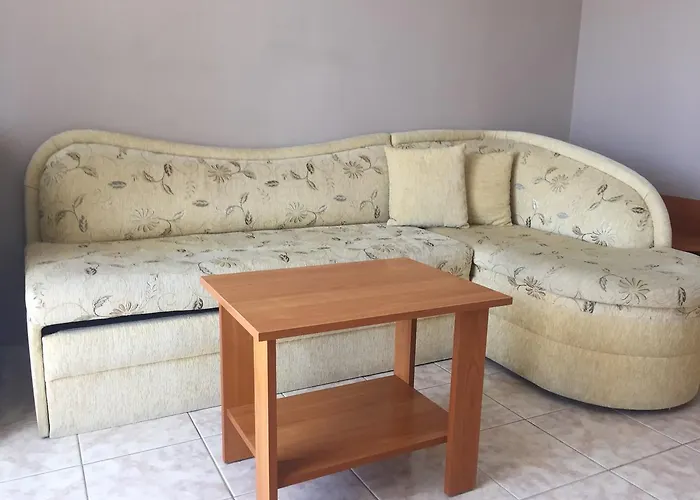 Family Selena 2* Несебър